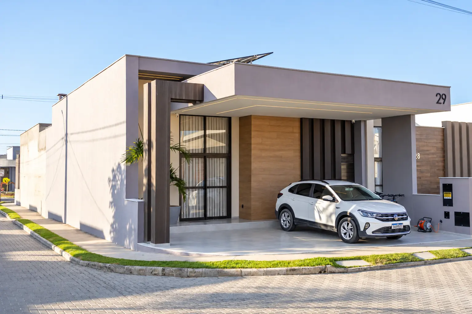 Fachada contemporânea da residência